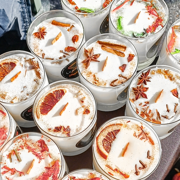 Pumpkin Spice Latte Soy Wax Candle w/ Wood Wick and Botanicals - Picture 4 of 12